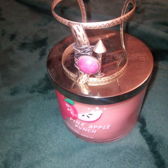 NEW Adjustable Antiqued Gold Cuff Bracelet with Pink Stone - Picture 9 of 13